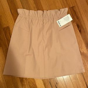 NWT Lululemon Trip Taker Skirt | Khaki